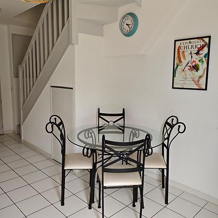 Appartamento La Provencale Saint-Saturnin-lès-Avignon Esterno foto